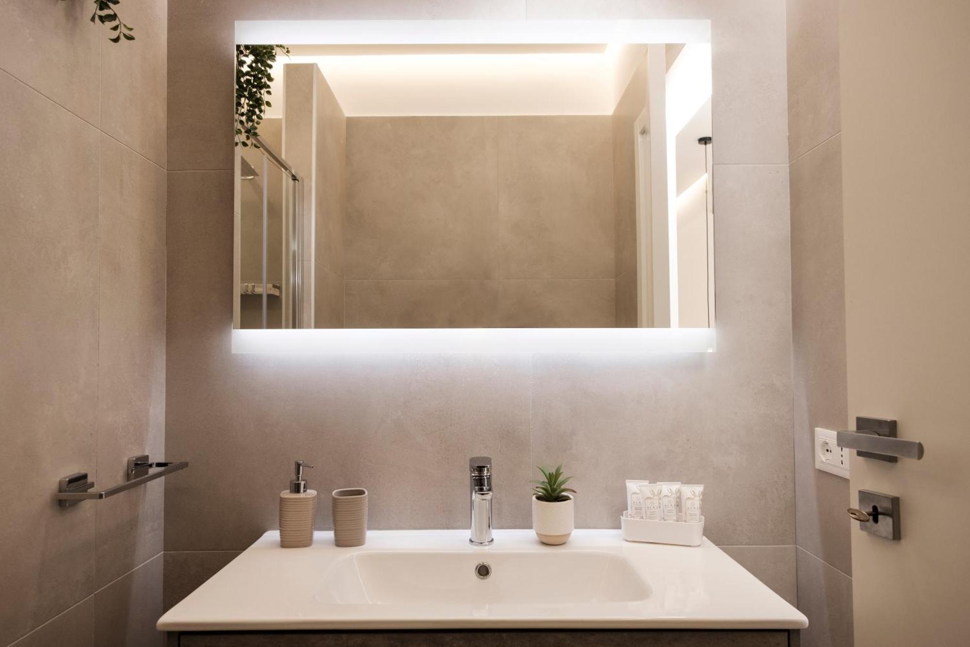 Pepoli Deluxe - Exclusive Apartment - Free Parking Trapani Dış mekan fotoğraf